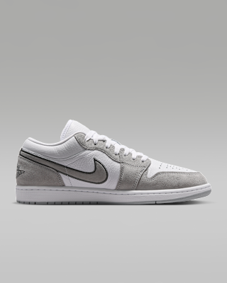 Air Jordan 1 Low SE Men's Shoes. Nike SK